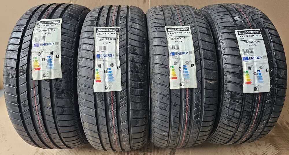 Cauciucuri De Vara / Anvelope De Vara 205-45-16''
