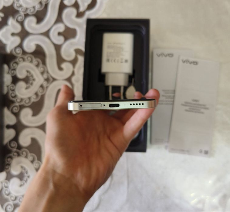 Vivo v25e servisdan garantiya bor 2yilga