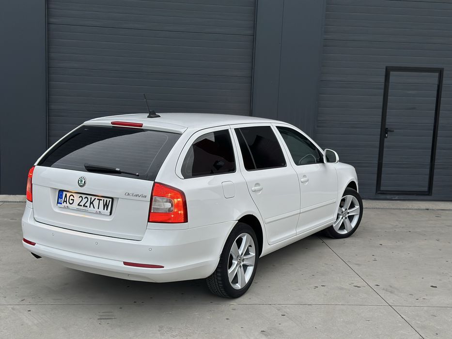 SKODA Octavia 2013 — imagine 4