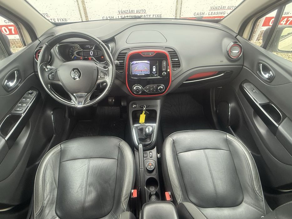 Renault Captur / 2015 / 0.9 Tce / Full Options / Transport Gratuit