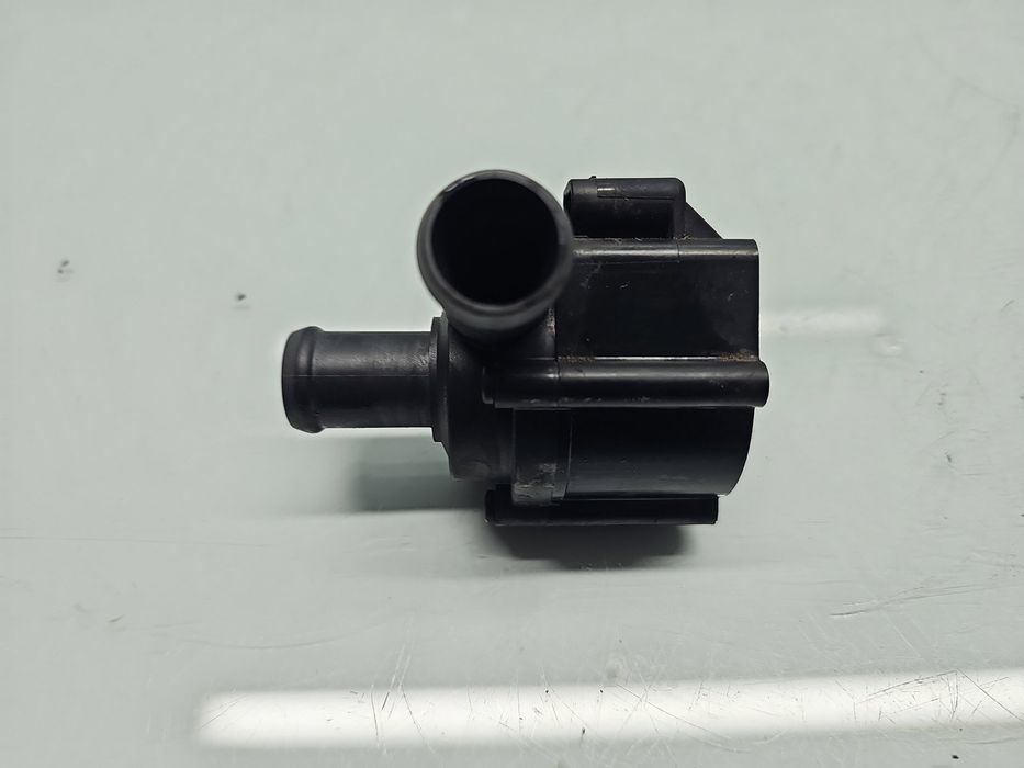 Pompa recirculare apa AUDI A6 (4G2, C7) [Fabr 2012-2017] 059121012A 2.
