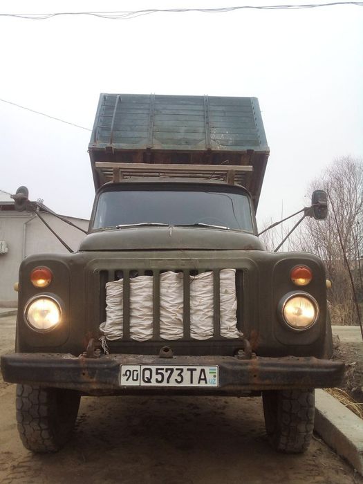 53 samasvol  sotiladi