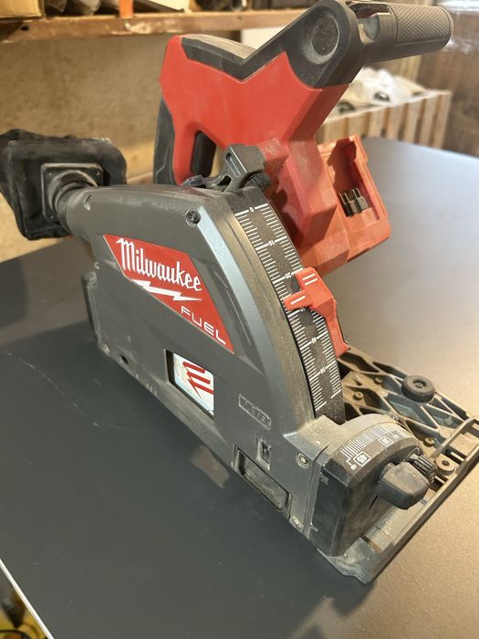 Циркуляр milwaukee