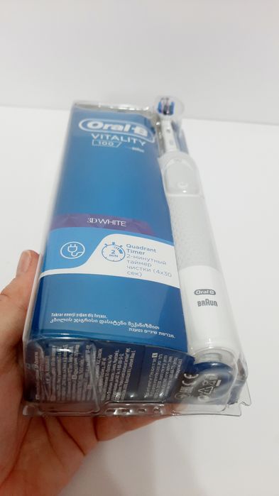 Oral-B Vitality 100 3D White