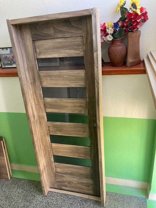 Врата Естествено Дърво