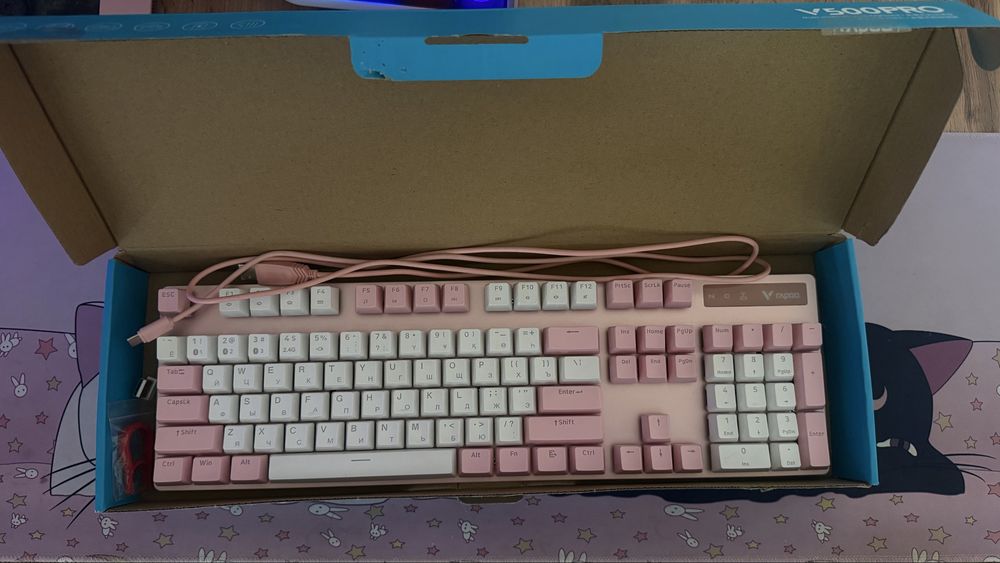 Клавиатура Rapoo V500PRO розовая