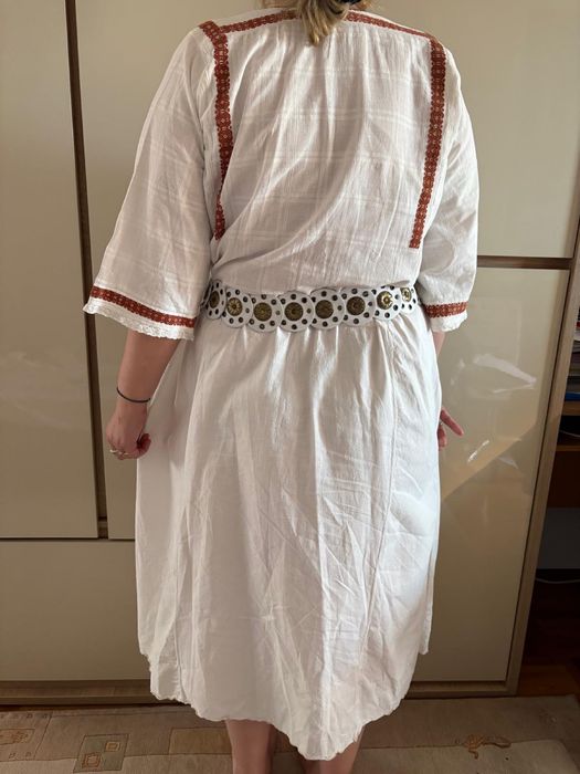 Rochie populata autentica