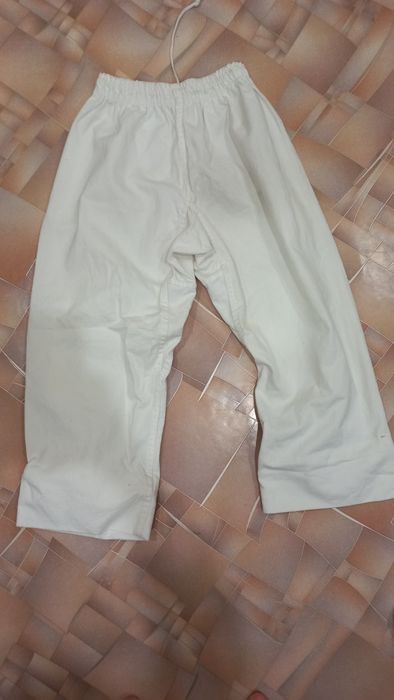 Продаю белое кимоно