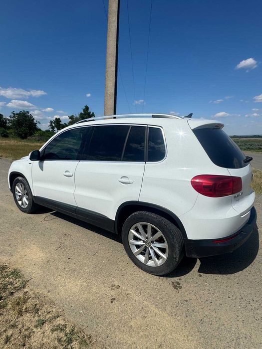 VOLKSWAGEN Tiguan 2016 — imagine 3