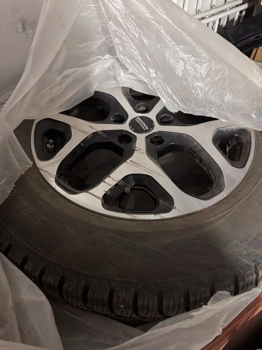 Зимние шипованные шины с дисками