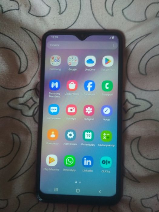 Телефон самсунг а 10с