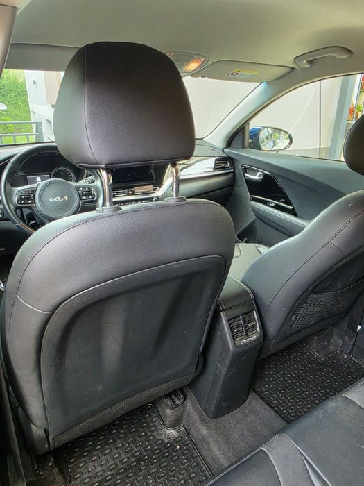 Kia Niro Hybrid | 01.2022 | 42 000 км | Първи собственик | В гаранция