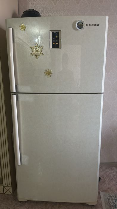 холодильник.