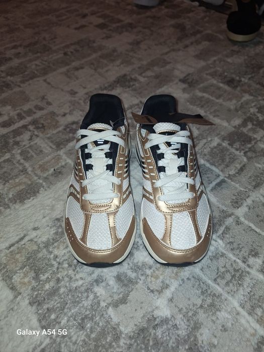 Adidasi Diadora 38 nou cu eticheta
