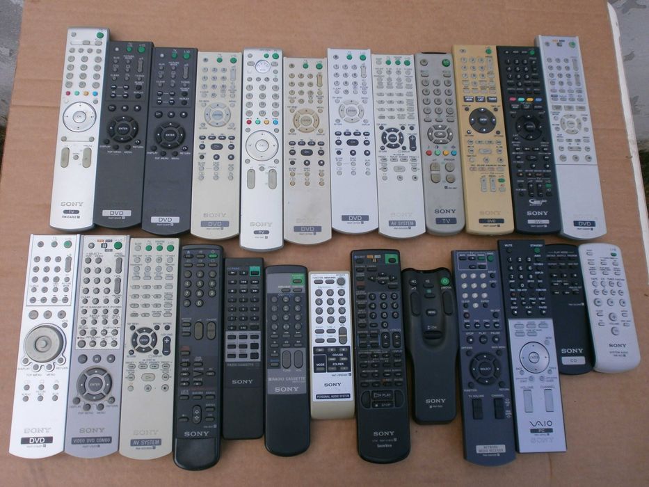 lot telecomenzi diverse