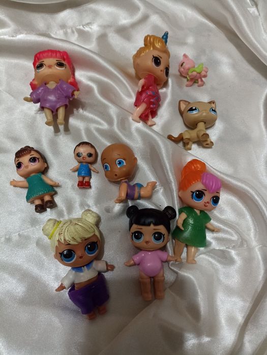 Продам куклы лол