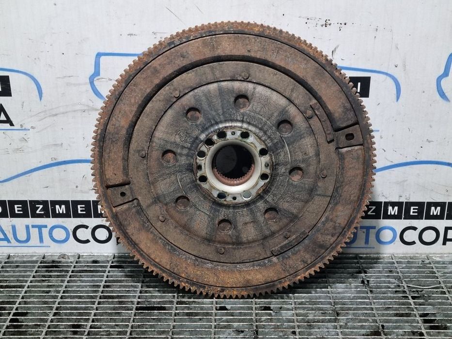 Volanta Mitsubishi Outlander Facelift 2.2 D 2009 - 2012 156CP Automata 4HK (1149) Diesel ...