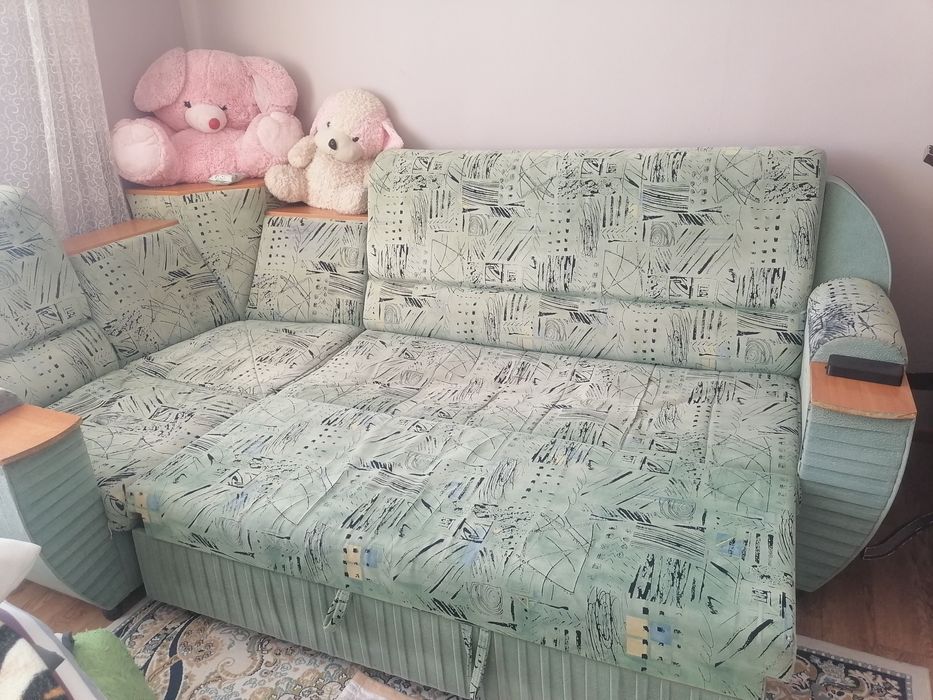 Угловой диван, б/у