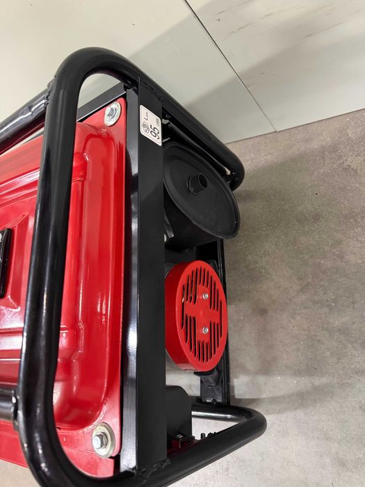 Генератор за ток бензинов 2kW RD-GG02