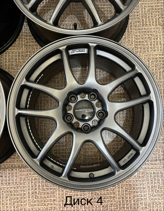 Диски R17 5x114.3 8j ET47 Work