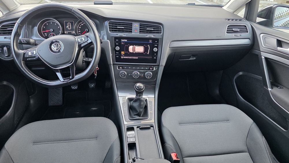 VOLKSWAGEN Golf 2018 — imagine 5