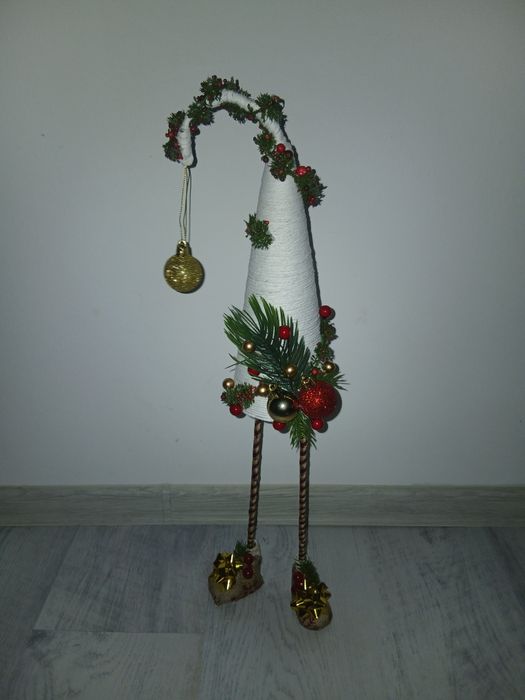 Bradut decorativ