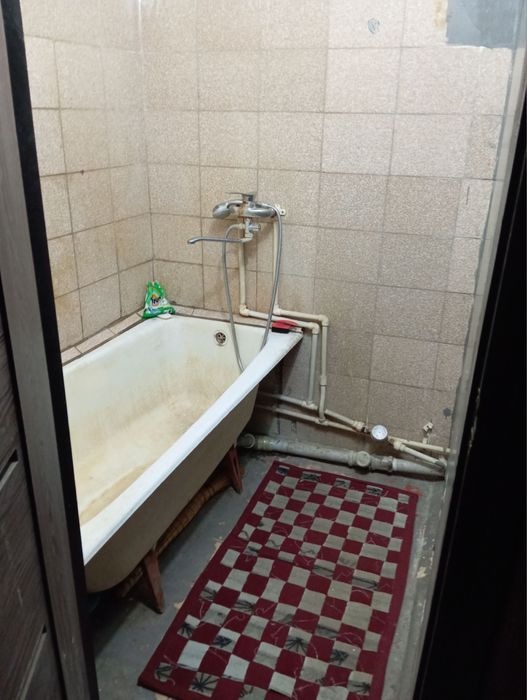 Сдается 2х комнатная квартира на 4этаже  Университет