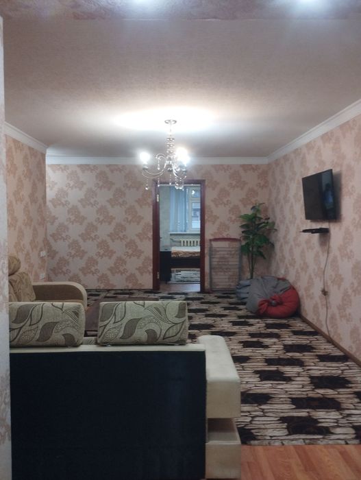 Нехт Бешягая рядом Межик сити 2-комнат 2-этаж 5-этажка