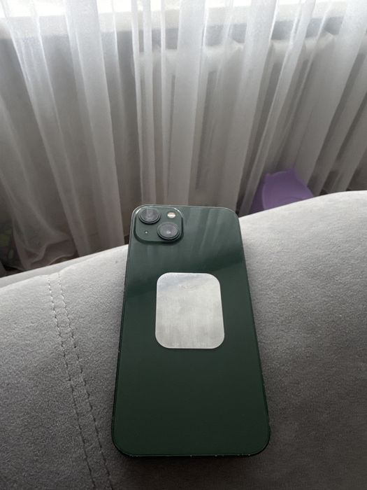 Продам айфон 13 зеленом цвете
