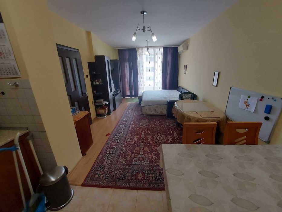 Продава се Двустаен апартамент в Търговище, Вароша - 85 кв.м за 1380 €/кв.м - Снимка #2