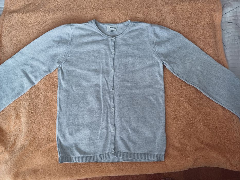 Кофточки для девочек