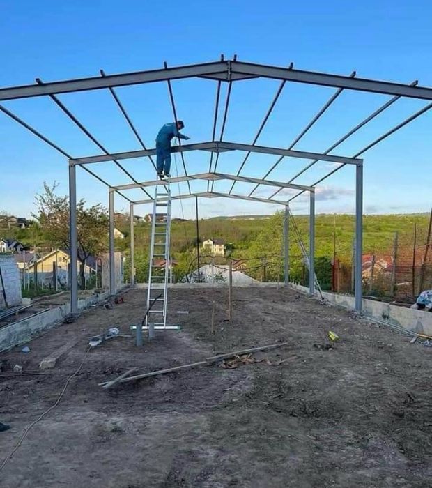 Vand structura metalica 10x20x4h la pret foarte bun.
