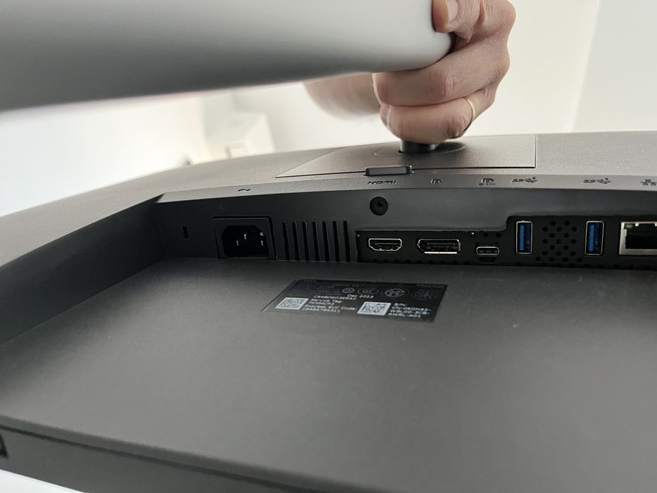 Monitor Dell IPS 4k 32 inch