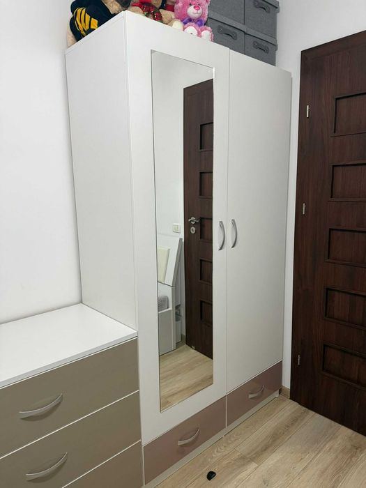 Dormitor complet realizat pe comanda - stare buna