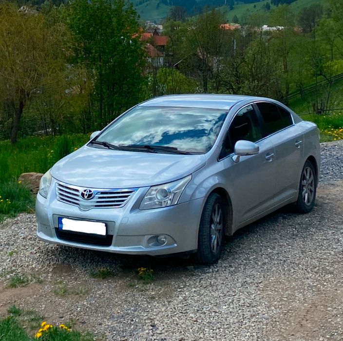 Toyota AVENSIS T27