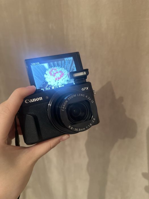 Продаю камеру Canon G7x mark ii