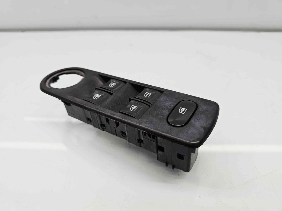 Butoane comanda geamuri sofer Renault Captur (X87) [Fabr 2013-2017] 2