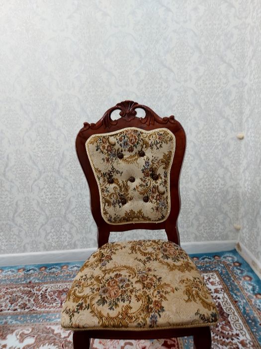 Стулья гостевые (дерево )