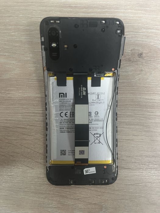 Redmi 9a (в сломанном состоянии)