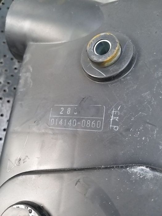 Carcasa filtru aer 2.0 b toyota rav 4 3 a3 0141400860