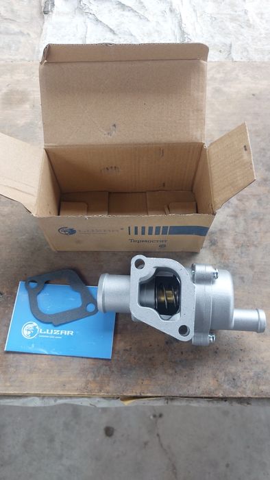 Продам автозапчасти на ВАЗ-2190