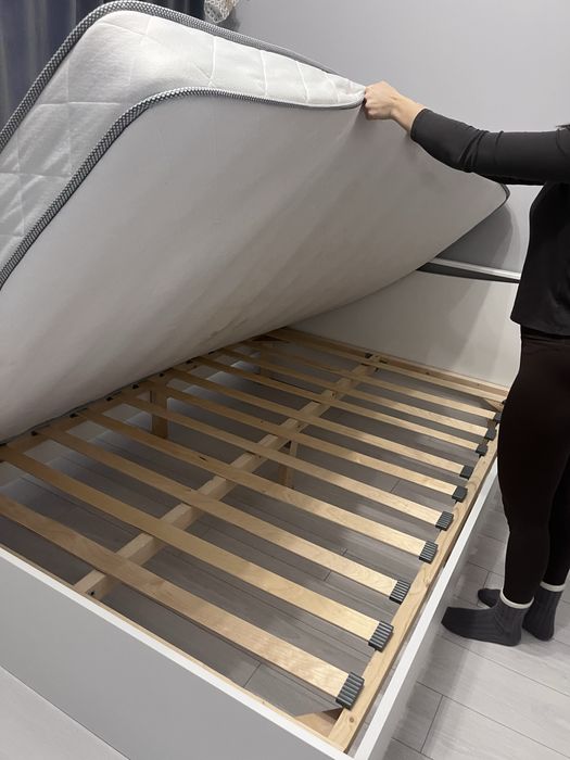 Кровать двух спальная