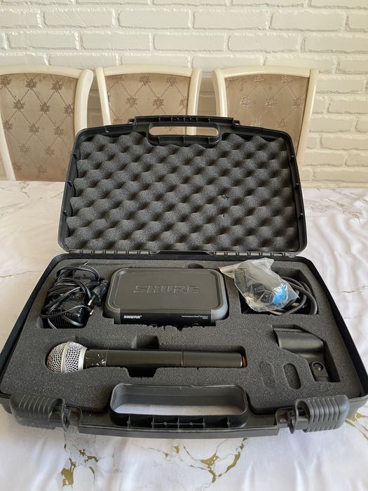 Продам микрофон Shure