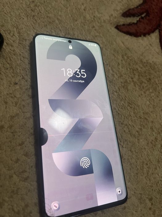 Продам самсунг s20 ултра