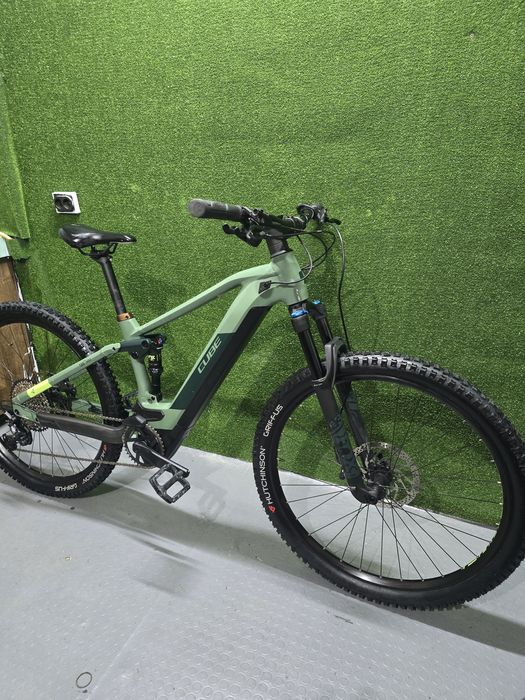 електрически планински велосипед с пълно окачване (e-MTB Fully)  CUBE Stereo Hybrid bosch performance line cx