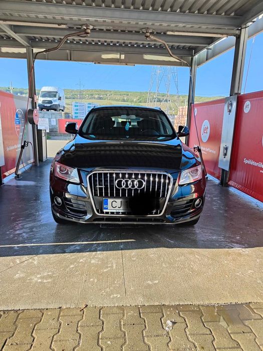 Vând Audi Q5 quattro