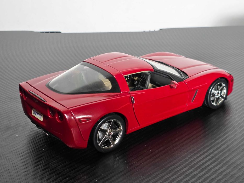 Macheta Auto 1/18 Hotwheels Chevrolet Corvette C6