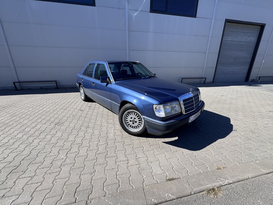 MERCEDES-BENZ 300 1993 — imagine 3