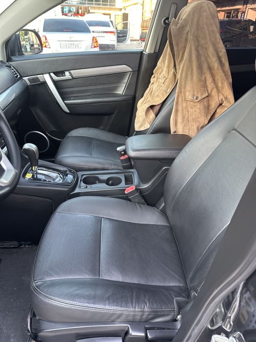 Каптива 4 сотилади сирочно