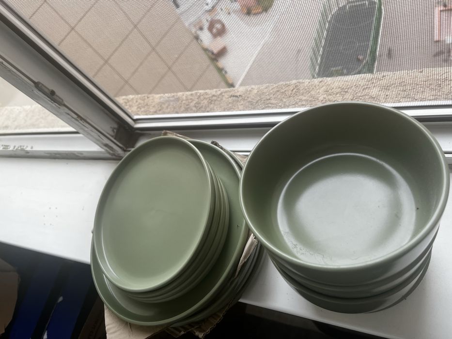 Тарелки и миски для супа